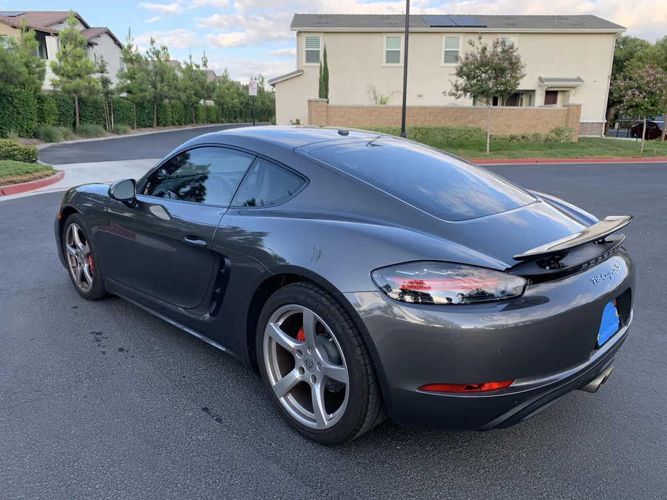 2017 Porsche 718 Cayman S - Image 14 of 31
