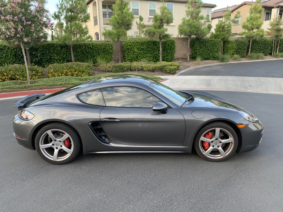 2017 Porsche 718 Cayman S - Image 26 of 31