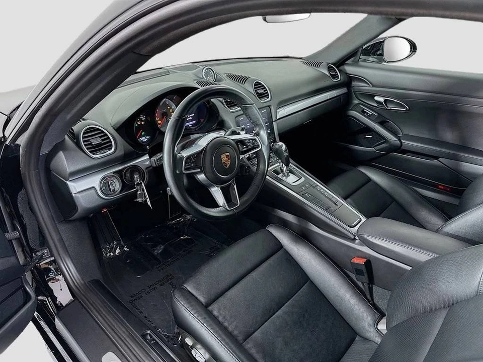 2017 Porsche 718 Cayman S - Image 4 of 5