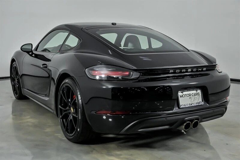 2017 Porsche Cayman - Image 10 of 31
