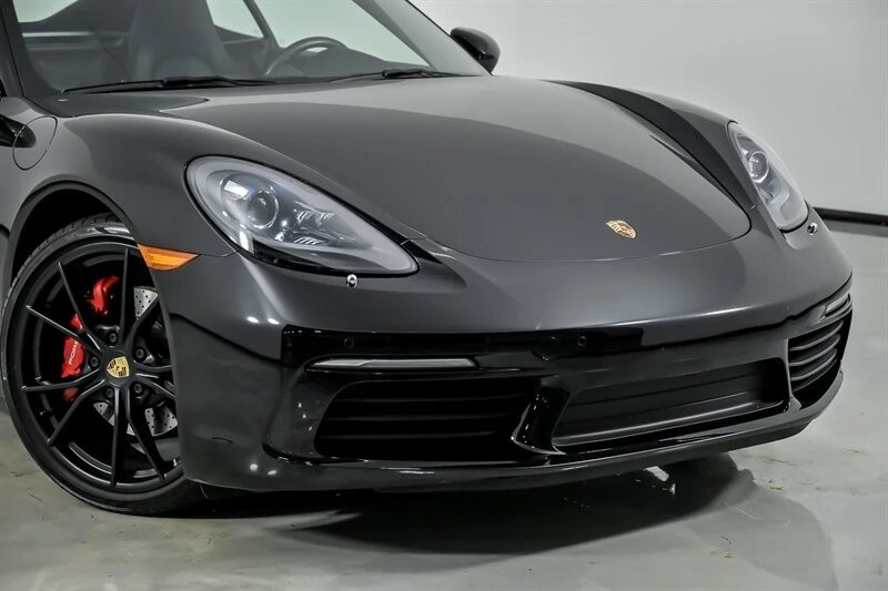 2017 Porsche Cayman - Image 3 of 31