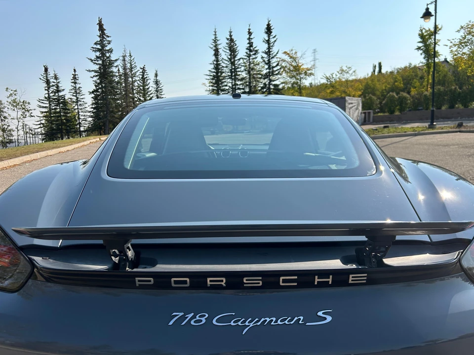 2017 Porsche 718 Cayman S - Image 18 of 31
