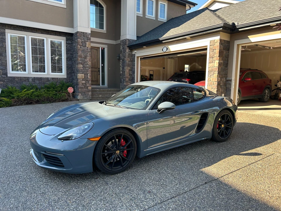 2017 Porsche 718 Cayman S - Image 7 of 31