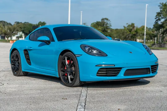 2017 Porsche 718 Cayman S