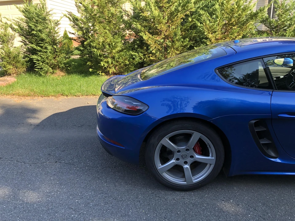 2017 Porsche 718 Cayman S - Image 16 of 31