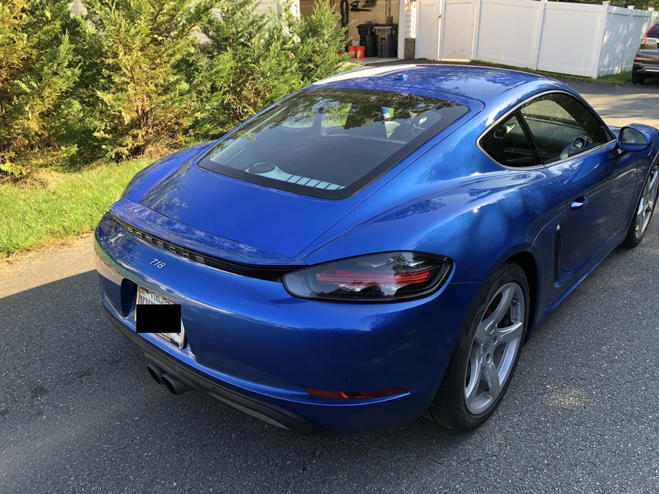 2017 Porsche 718 Cayman S - Image 13 of 31