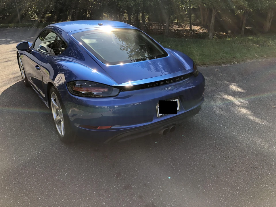 2017 Porsche 718 Cayman S - Image 11 of 31