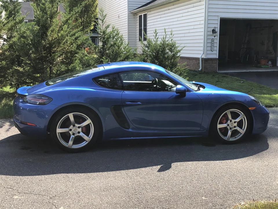 2017 Porsche 718 Cayman S - Image 3 of 31