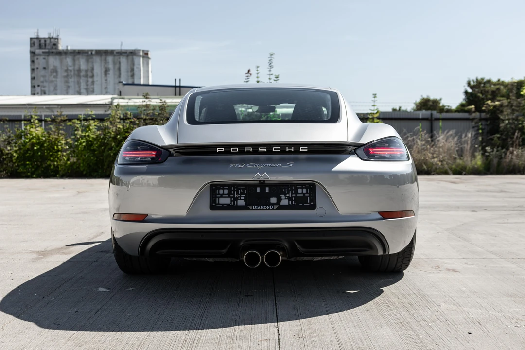 2017 Porsche 718 Cayman S - Image 6 of 31