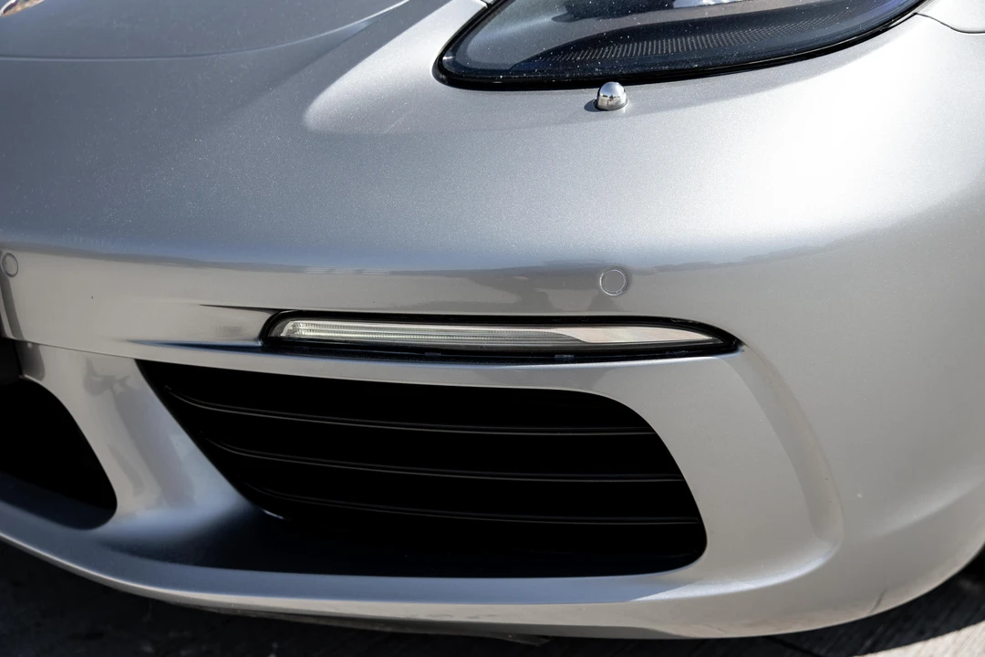 2017 Porsche 718 Cayman S - Image 14 of 31