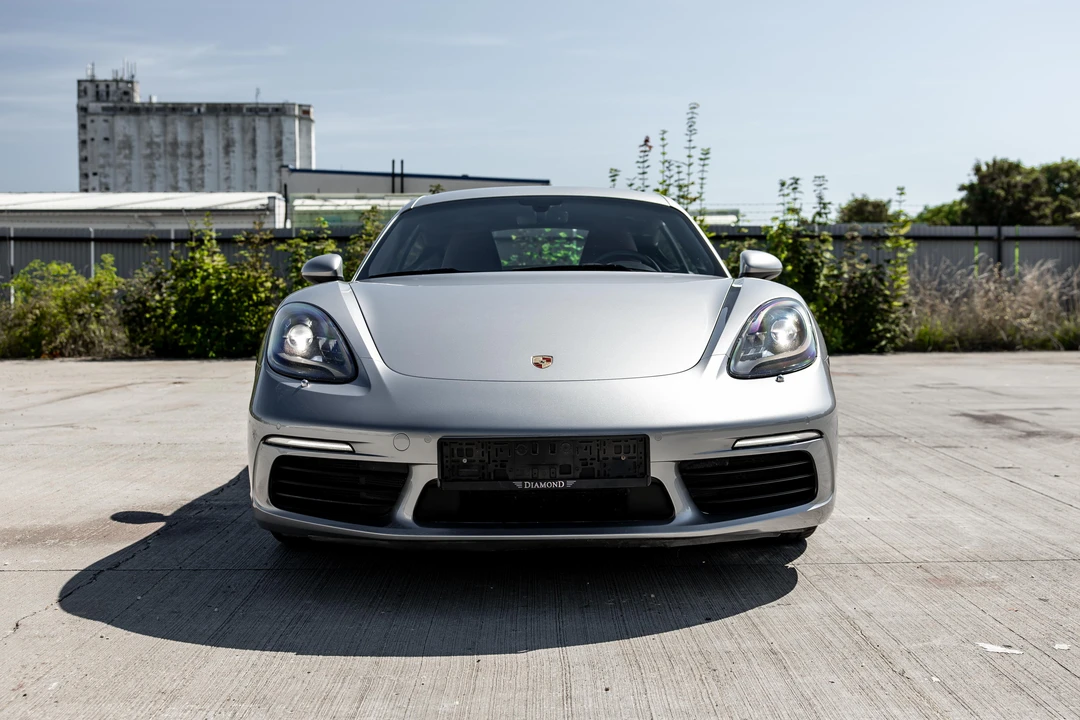 2017 Porsche 718 Cayman S - Image 2 of 31