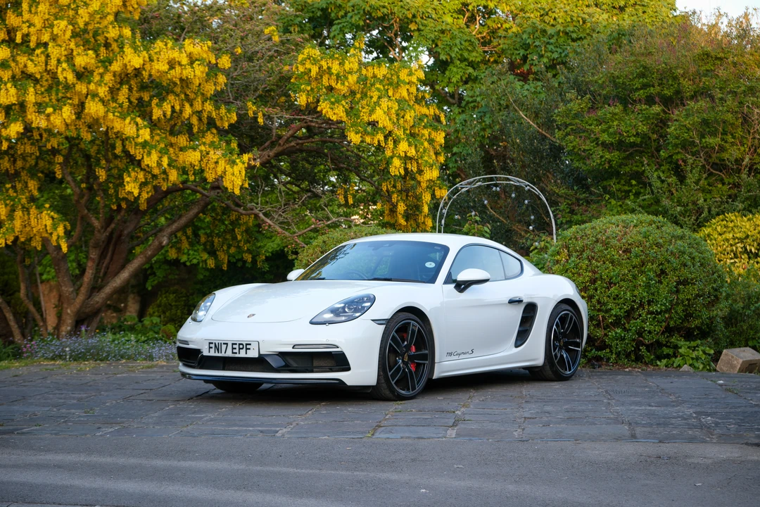 2017 Porsche 718 Cayman S - Image 7 of 31