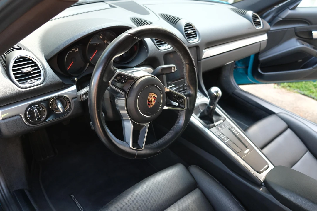 2017 Porsche 718 Cayman - Image 31 of 31