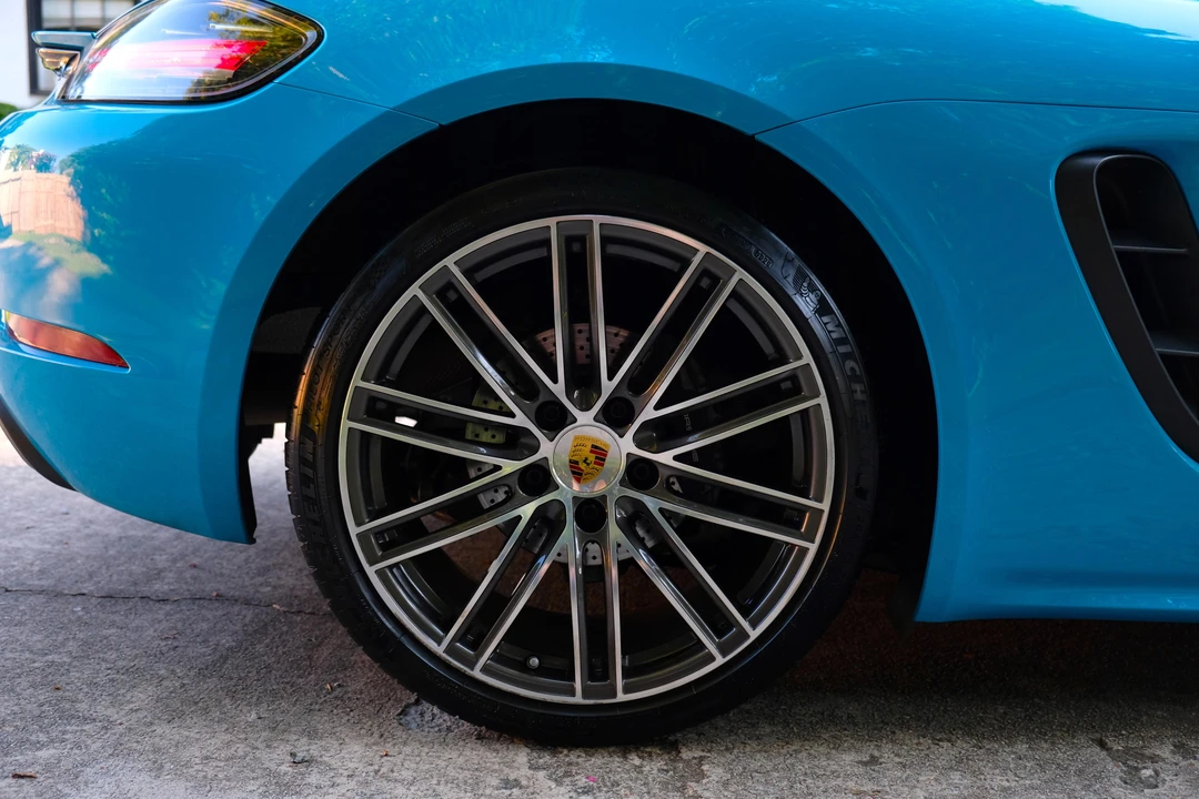 2017 Porsche 718 Cayman - Image 26 of 31