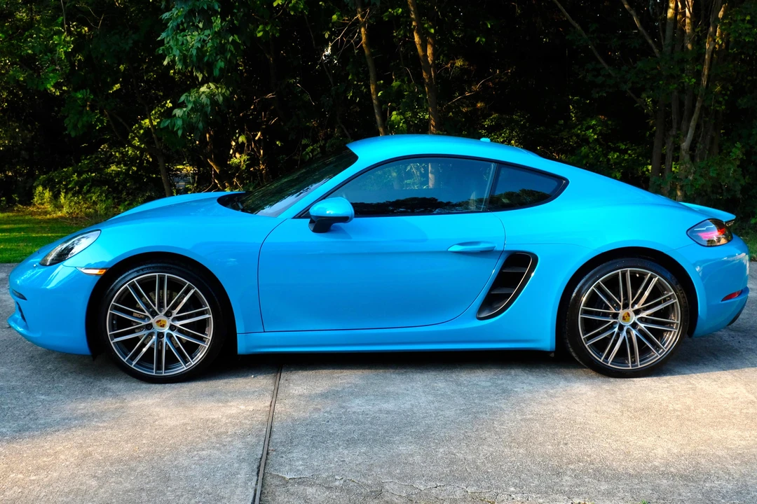 2017 Porsche 718 Cayman - Image 3 of 31