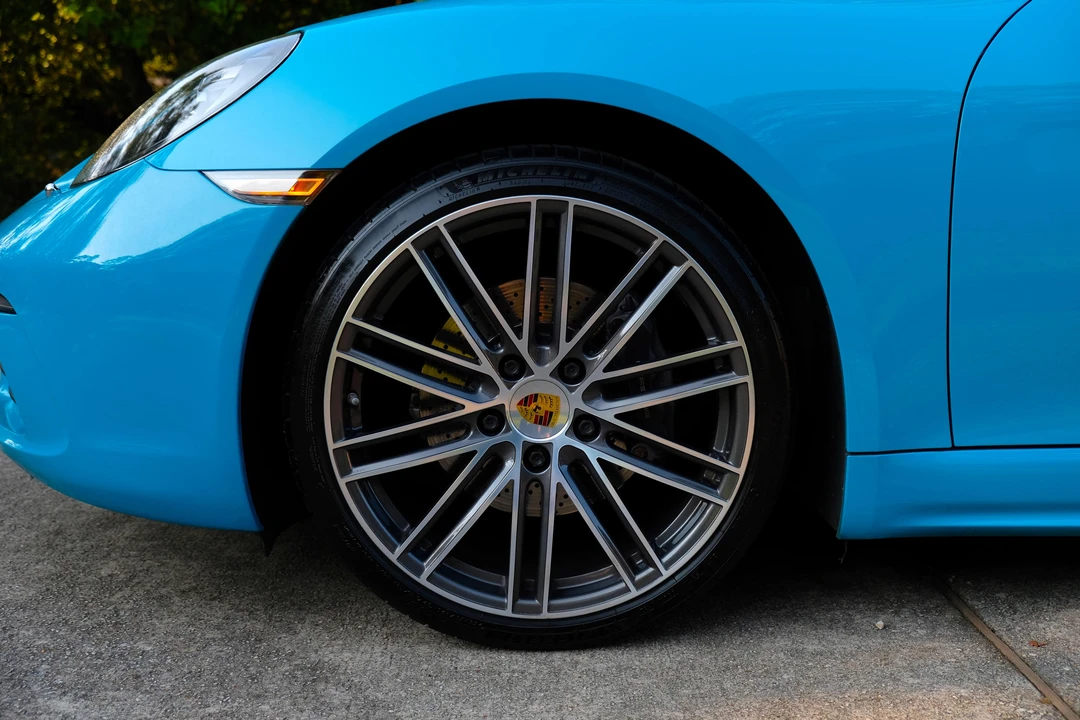 2017 Porsche 718 Cayman - Image 29 of 31