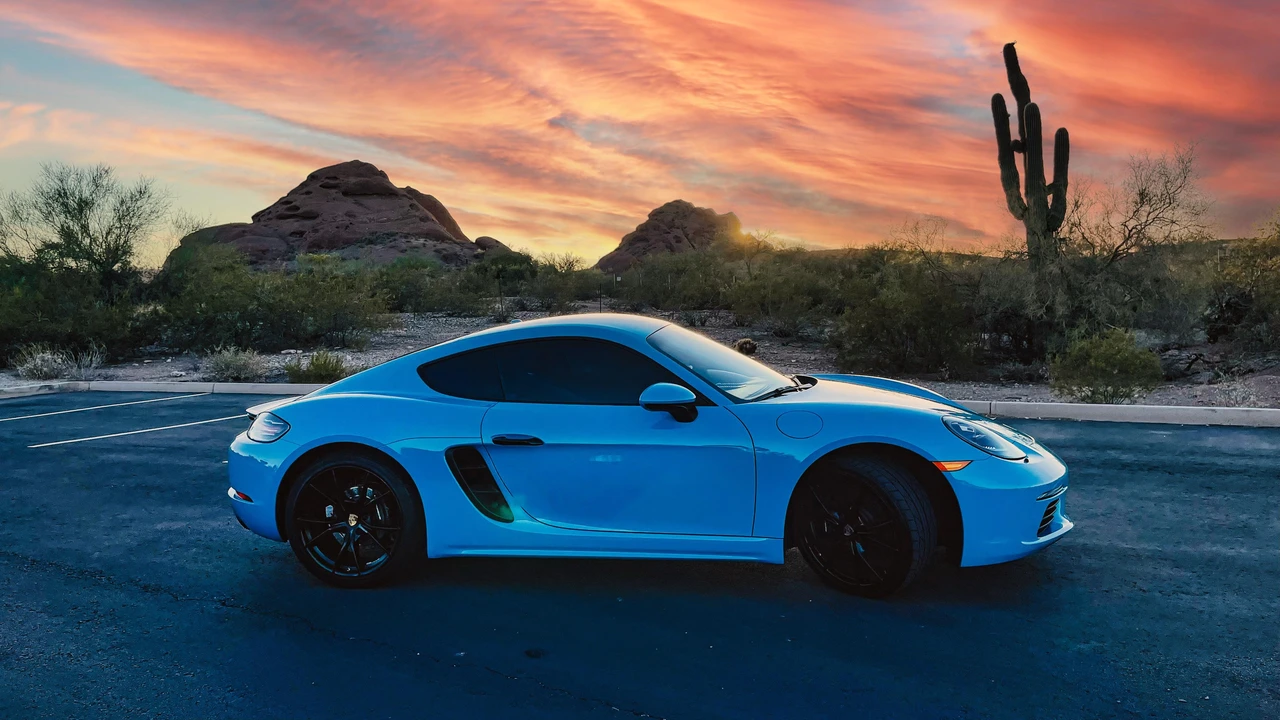 2017 Porsche 718 Cayman - Image 6 of 11