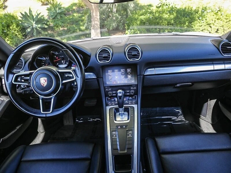 2017 Porsche 718 Cayman - Image 19 of 21
