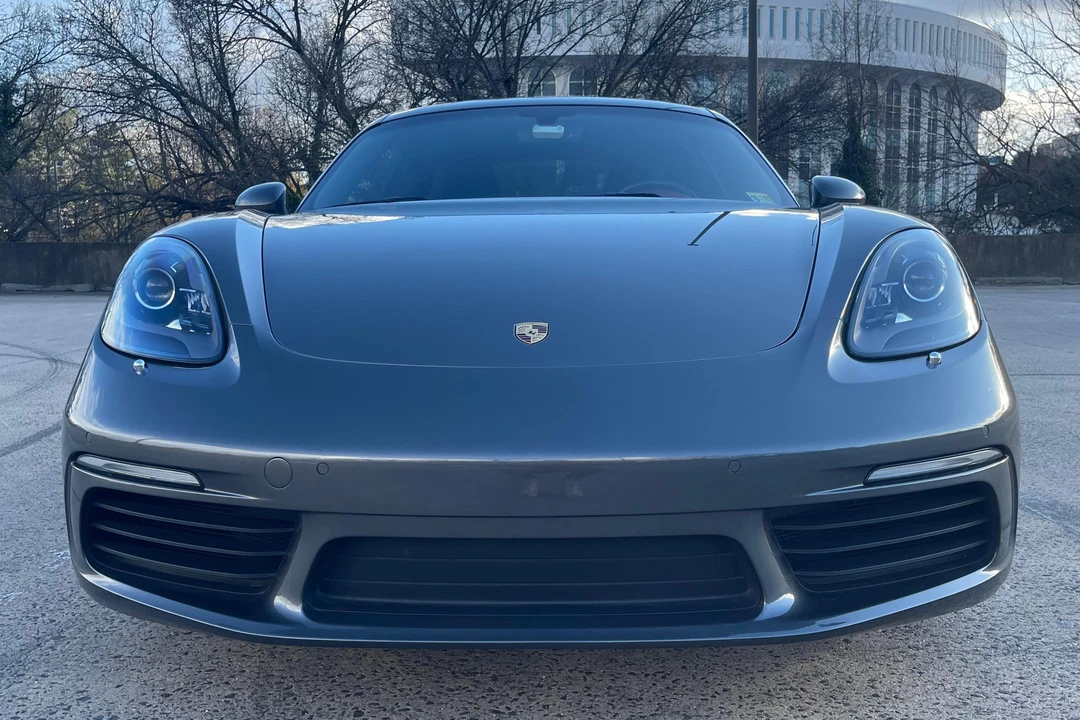 2017 Porsche 718 Cayman - Image 2 of 31