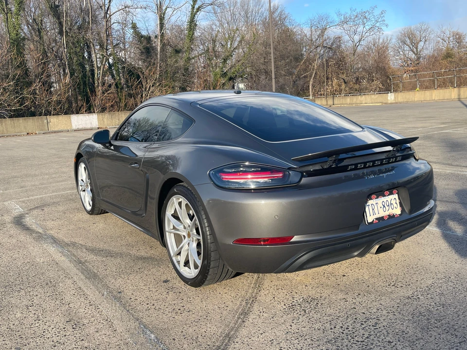 2017 Porsche 718 Cayman - Image 29 of 31