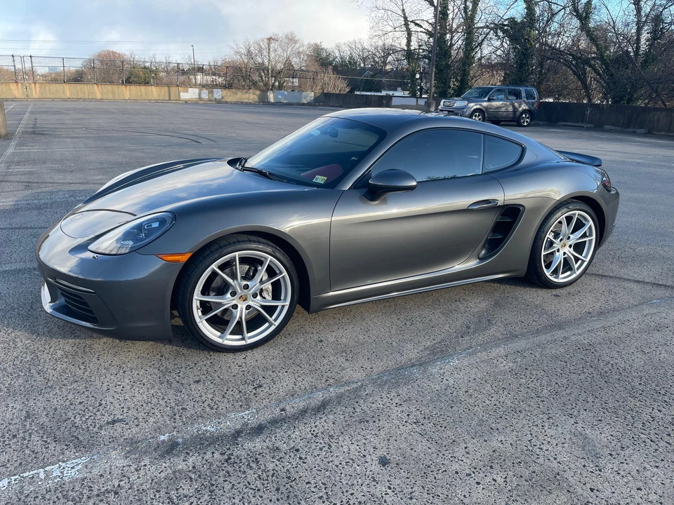 2017 Porsche 718 Cayman - Image 20 of 31