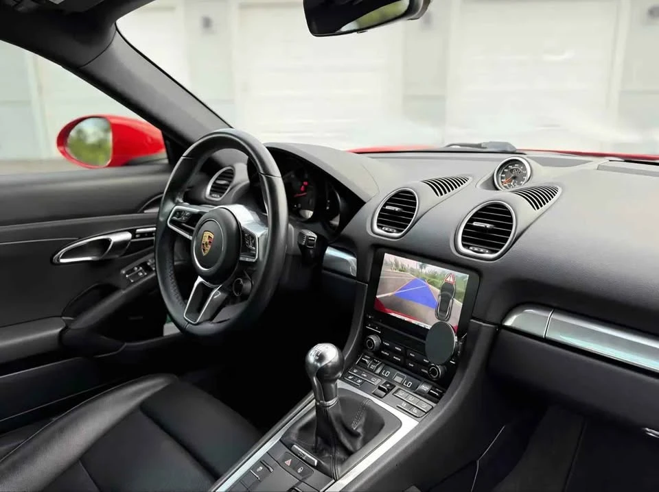 2017 Porsche 718 Cayman - Image 6 of 8