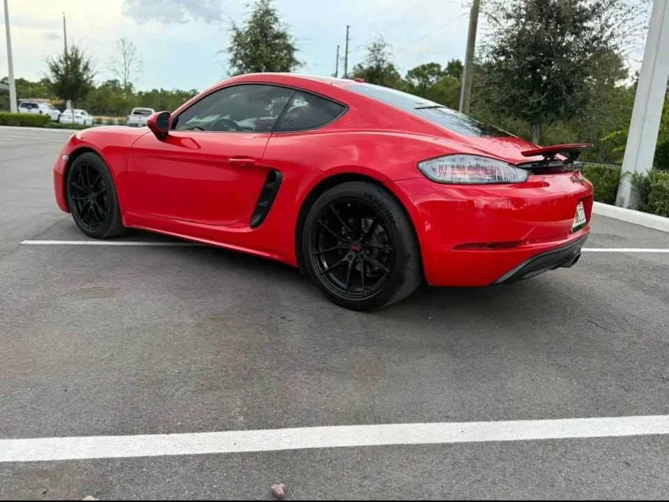 2017 Porsche 718 Cayman - Image 3 of 8