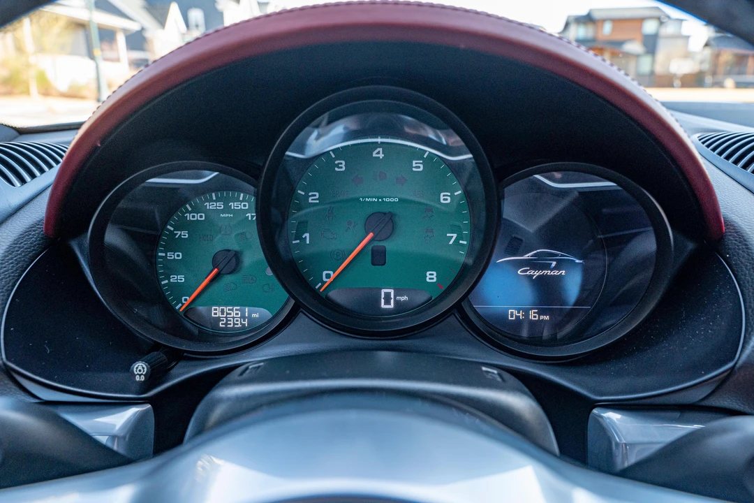 2017 Porsche 718 Cayman - Image 18 of 31