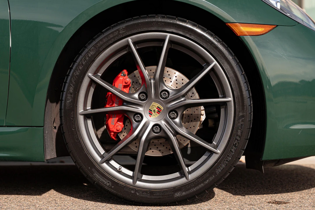 2017 Porsche 718 Cayman - Image 14 of 31