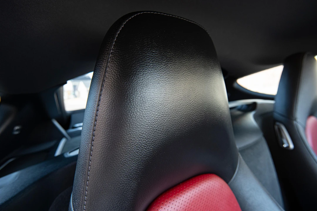 2017 Porsche 718 Cayman - Image 24 of 31