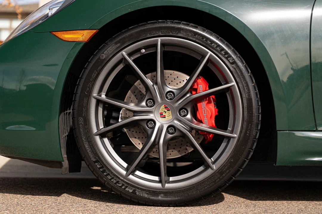 2017 Porsche 718 Cayman - Image 11 of 31