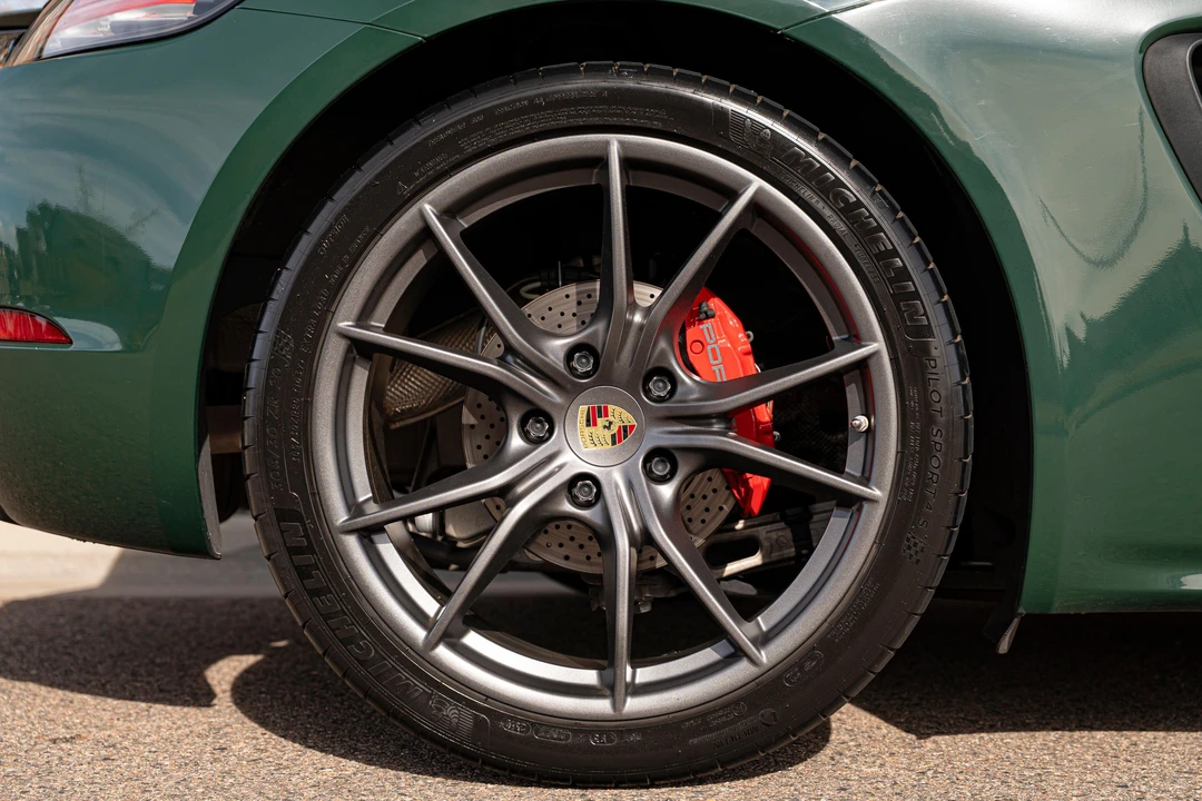 2017 Porsche 718 Cayman - Image 13 of 31