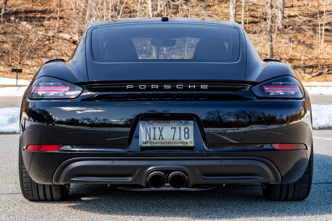 2017 Porsche 718 Cayman - Image 5 of 31
