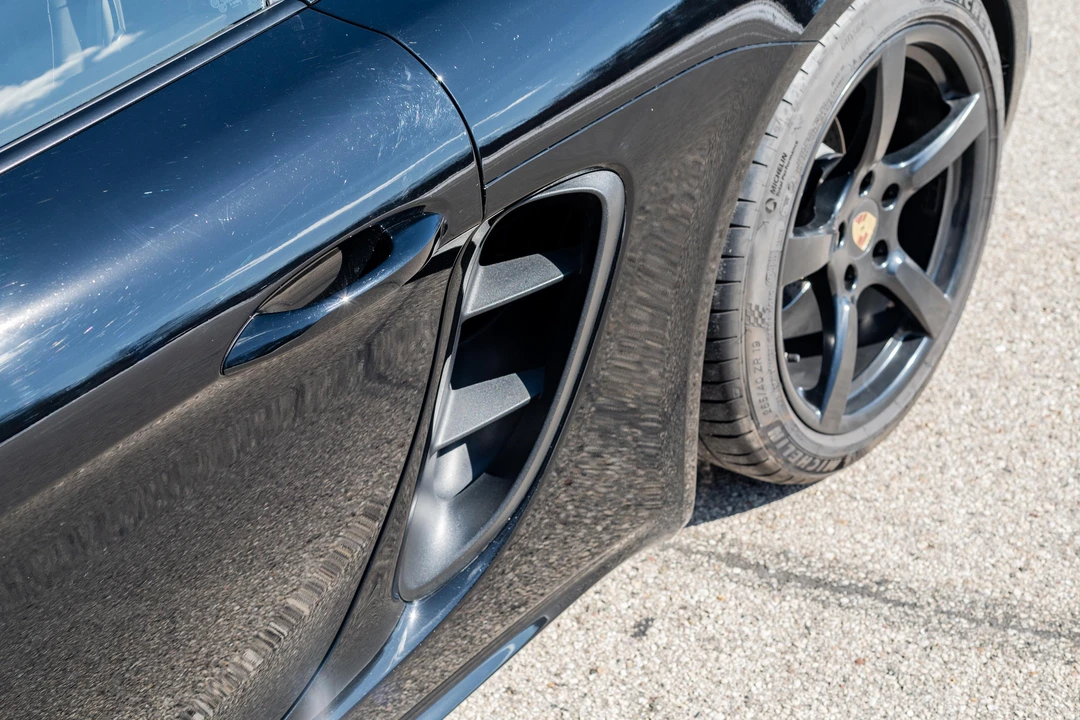 2017 Porsche 718 Cayman - Image 22 of 31