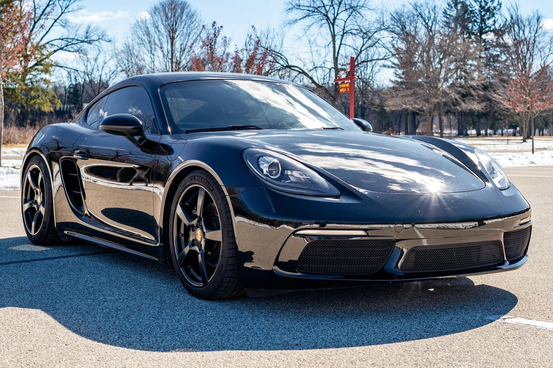 2017 Porsche 718 Cayman - Image 8 of 31