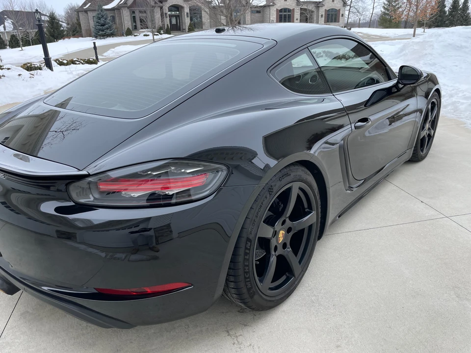 2017 Porsche 718 Cayman - Image 13 of 31