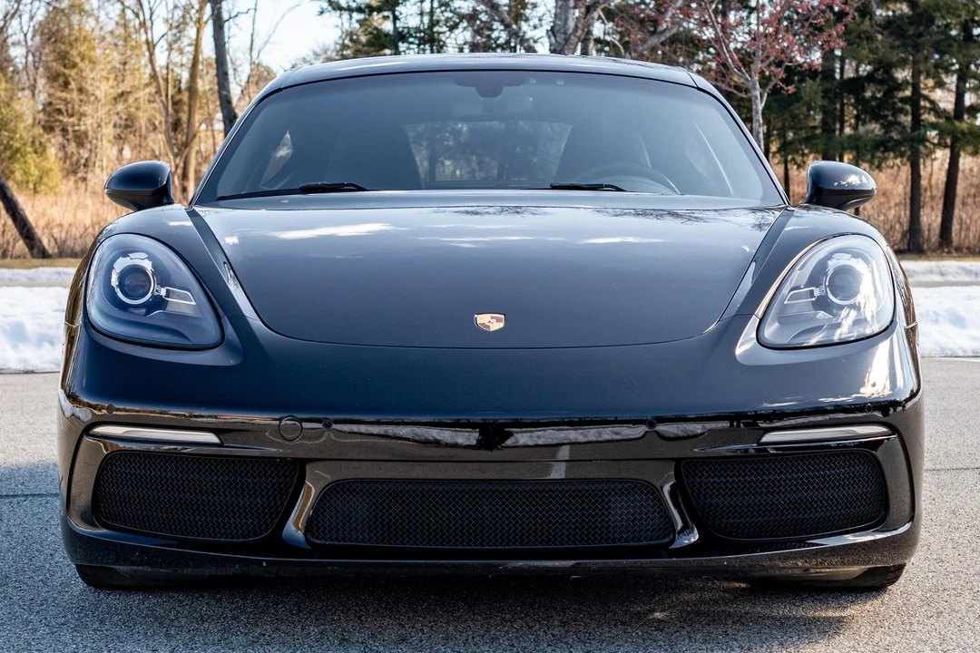 2017 Porsche 718 Cayman - Image 2 of 31
