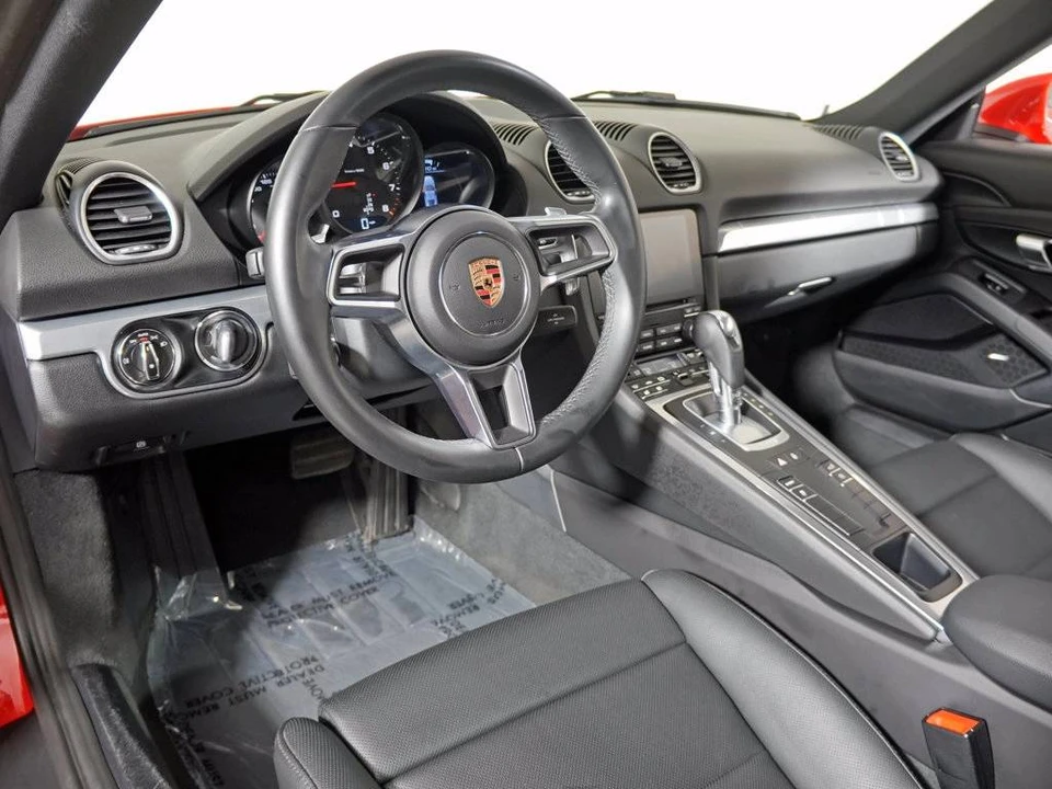 2017 Porsche 718 Cayman - Image 4 of 4
