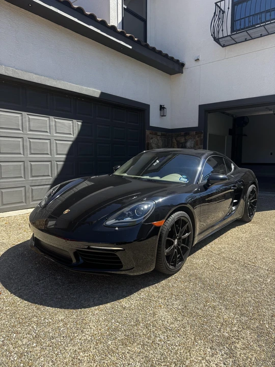 2017 Porsche 718 Cayman - Image 2 of 31