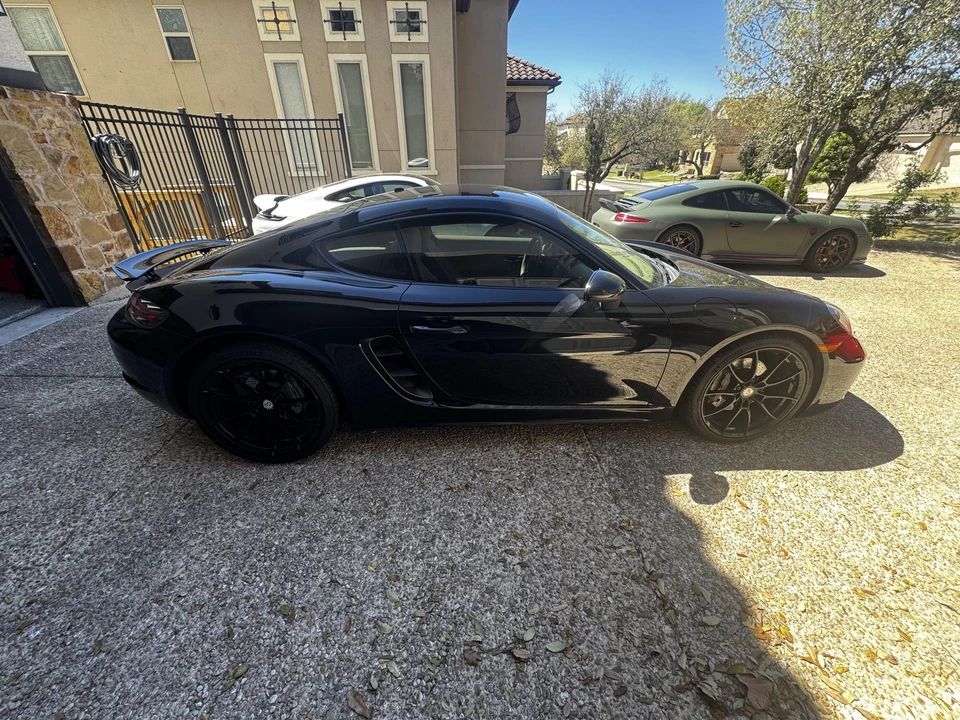 2017 Porsche 718 Cayman - Image 7 of 31