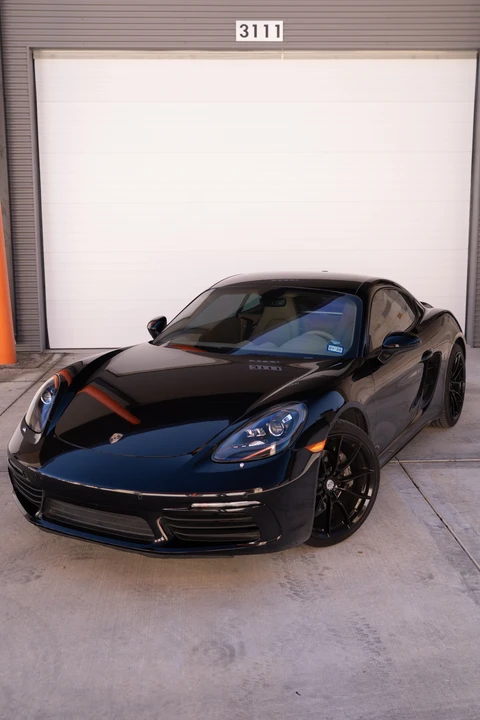 2017 Porsche 718 Cayman - Image 10 of 31