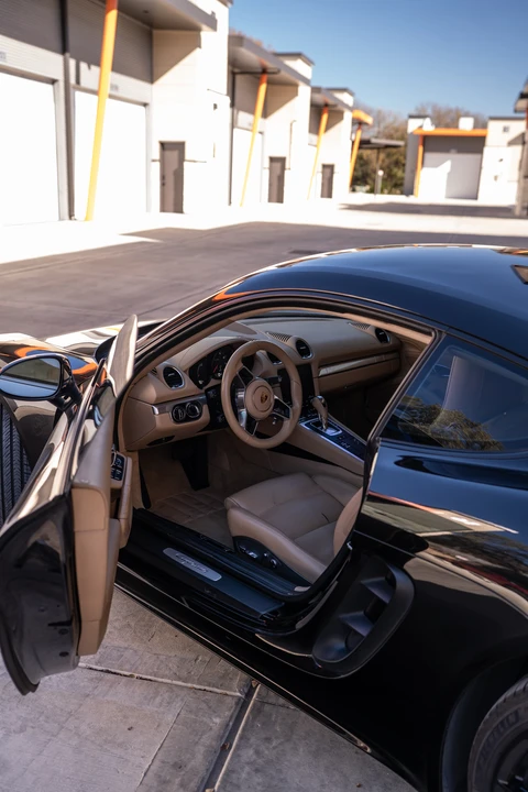2017 Porsche 718 Cayman - Image 29 of 31
