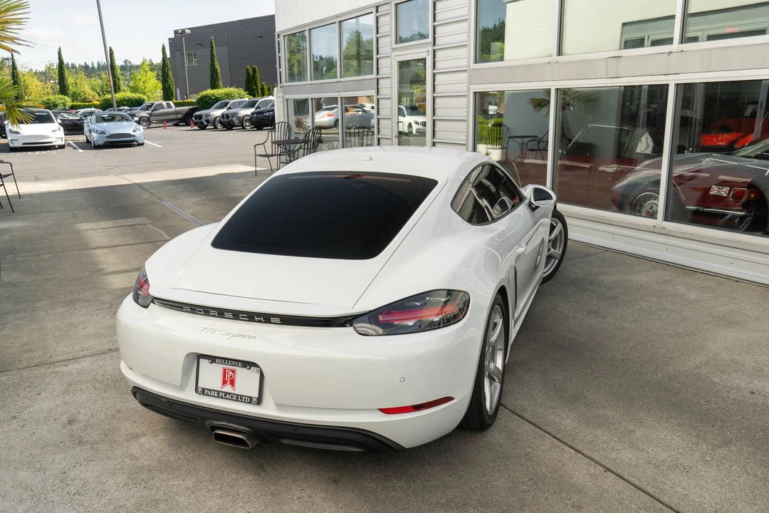 2017 Porsche Cayman - Image 5 of 31
