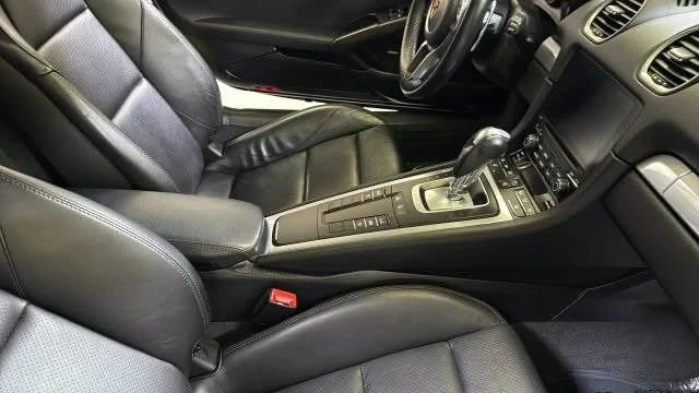 2017 Porsche 718 Cayman - Image 11 of 13