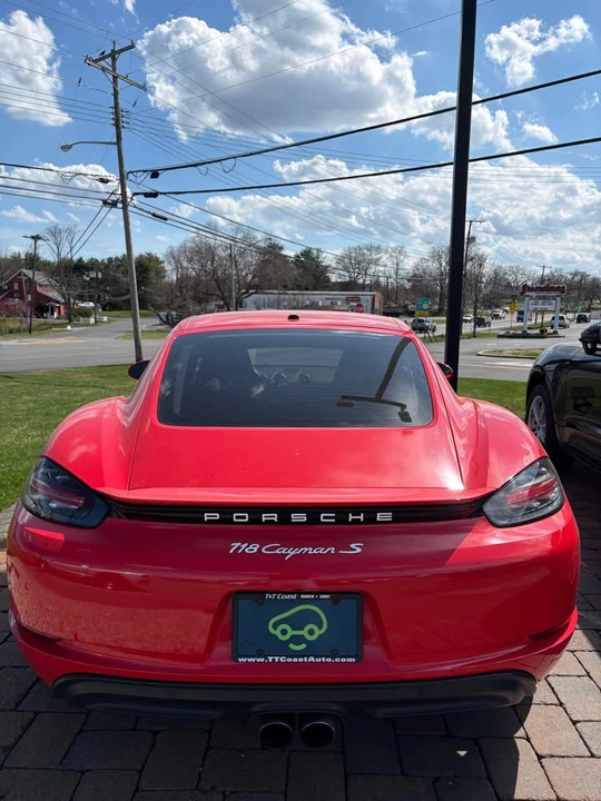2017 Porsche 718 Cayman S - Image 4 of 10