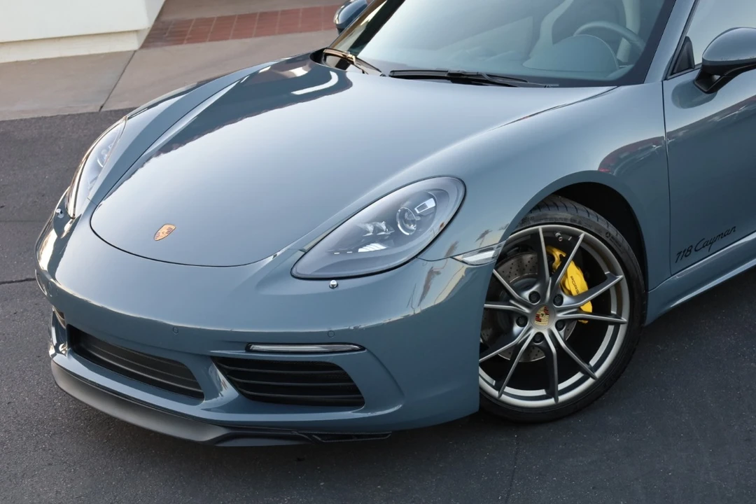 2017 Porsche 718 Cayman - Image 7 of 12