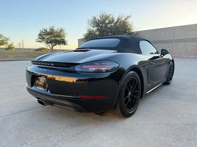 2017 Porsche 718 Boxster - Image 5 of 14
