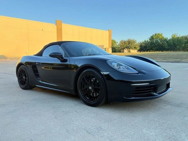 2017 Porsche 718 Boxster - Image 7 of 14