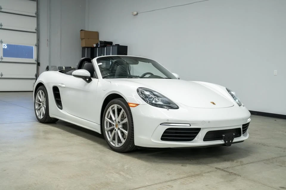 2017 Porsche 718 Boxster - Image 2 of 19