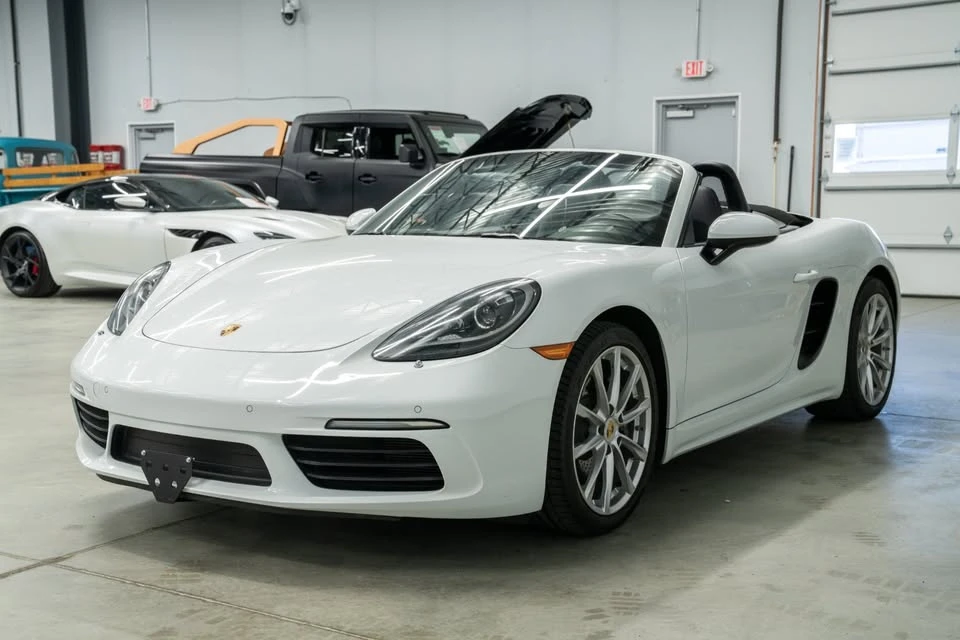 2017 Porsche 718 Boxster - Image 4 of 19